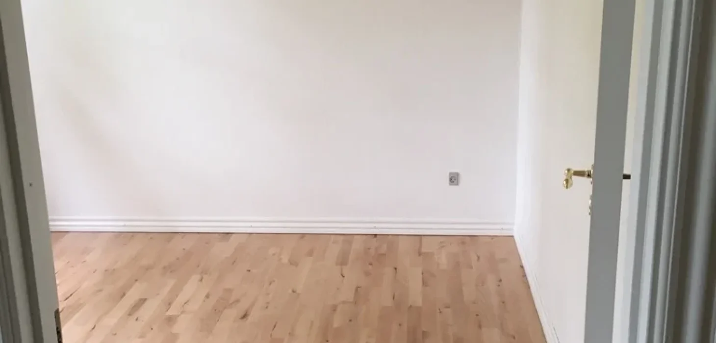 Værelse (2)