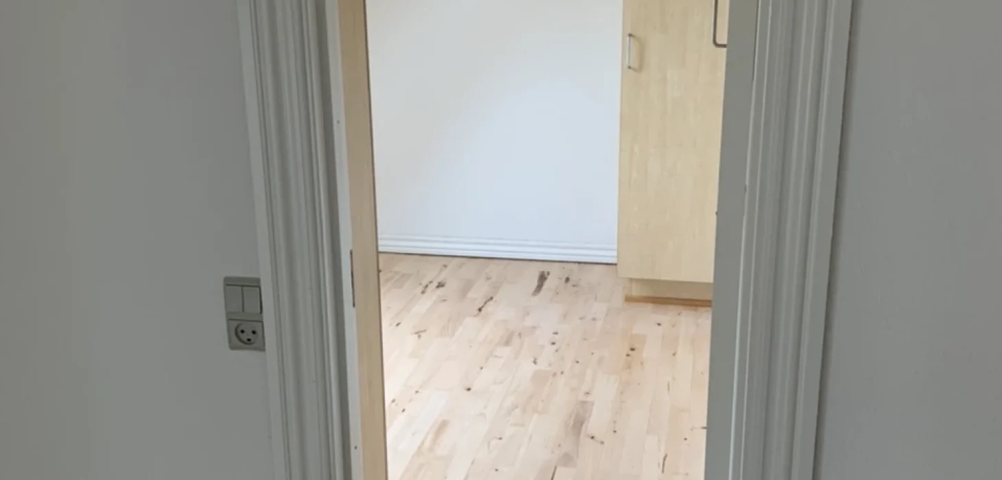 Værelse (2)